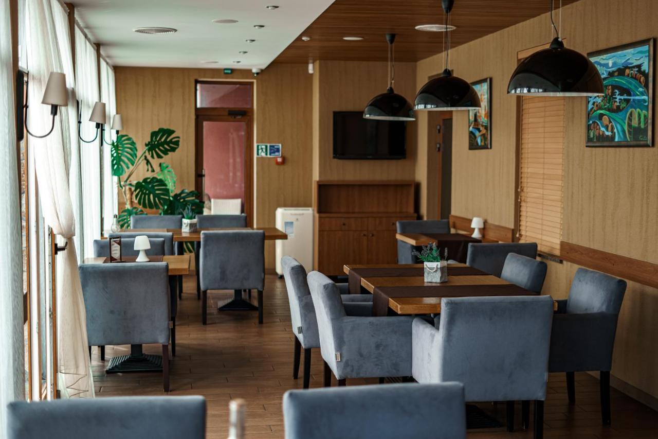Kniahynynok Kolobok酒店 外观 照片