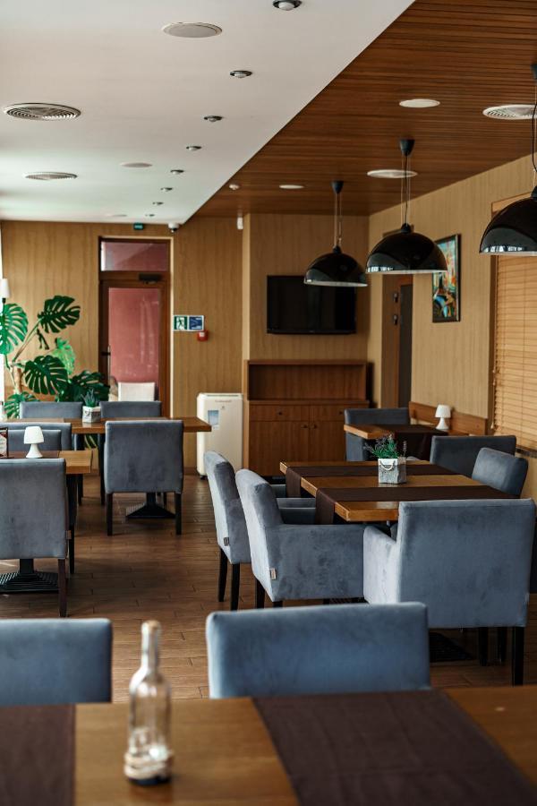 Kniahynynok Kolobok酒店 外观 照片